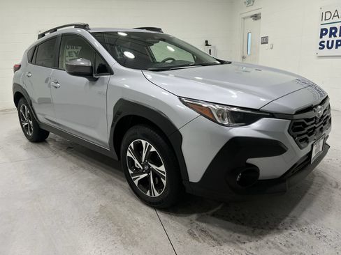Certified 2025 Subaru Crosstrek 2.0i Premium AWD/4WD image 2