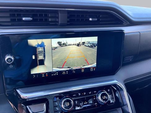 Used 2024 GMC Sierra 1500 Denali w/ Technology Package AWD/4WD image 27