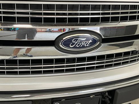 Used 2018 Ford F150 Lariat AWD/4WD image 27