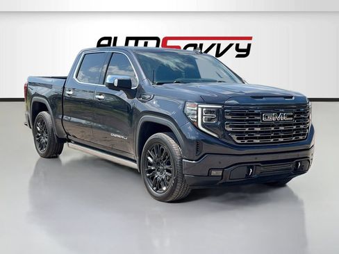 Used 2023 GMC Sierra 1500 Denali Ultimate AWD/4WD image 2