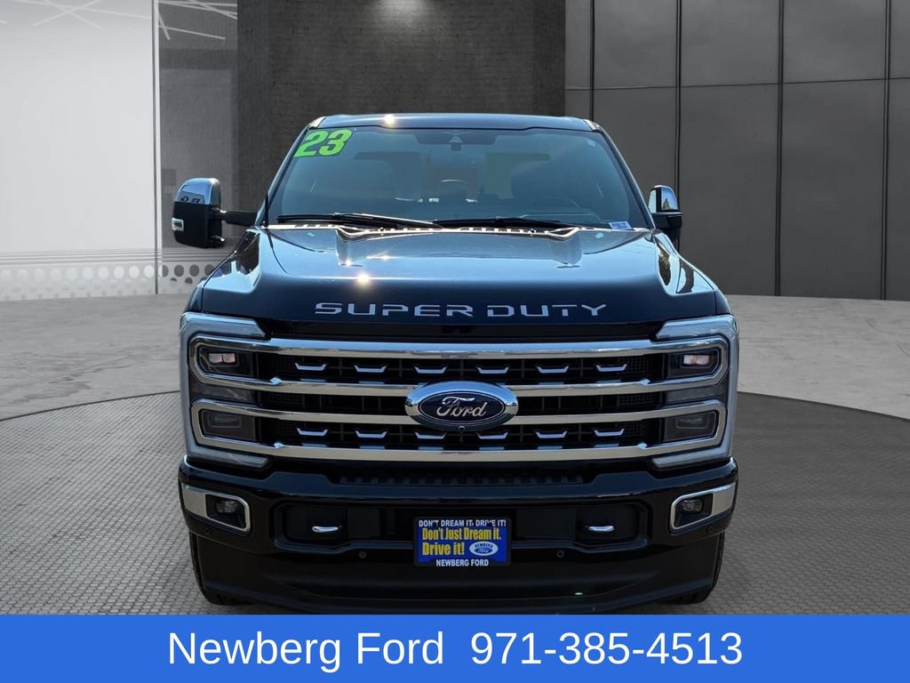 Used 2023 Ford F350 Platinum AWD/4WD image 2