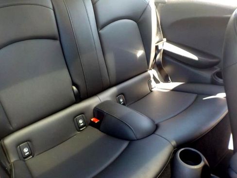 Used 2016 MINI Cooper 2-Door Hardtop image 19