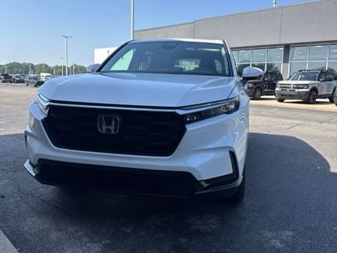 Used 2025 Honda CR-V EX image 8