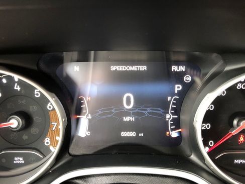 Used 2020 Jeep Compass Limited image 30