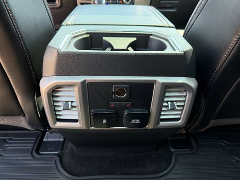Used 2018 Ford F150 Platinum w/ Equipment Group 701A Luxury AWD/4WD image 36