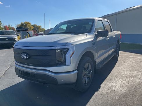 New 2025 Ford F150 Lightning Flash image 7