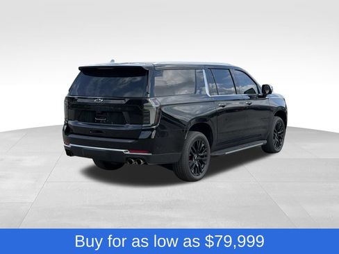 Used 2025 Chevrolet Suburban Premier AWD/4WD image 8