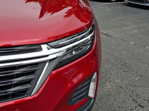 Certified 2024 Chevrolet Equinox LT AWD/4WD image 10