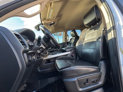 Used 2022 RAM 2500 Laramie image 12