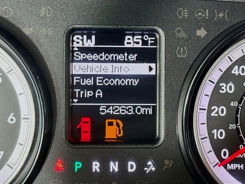 Used 2019 RAM 1500 Classic SLT RWD image 15