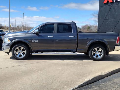Used 2018 RAM 1500 Laramie w/ Convenience Group image 8
