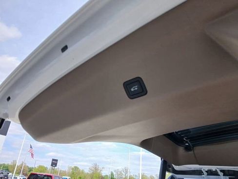 New 2026 GMC Yukon XL Denali w/ Sun & Power Step Package AWD/4WD image 20