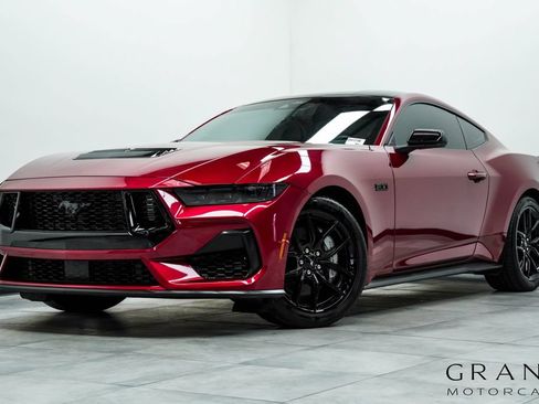 Used 2025 Ford Mustang GT w/ Mustang Nite Pony Package RWD image 1