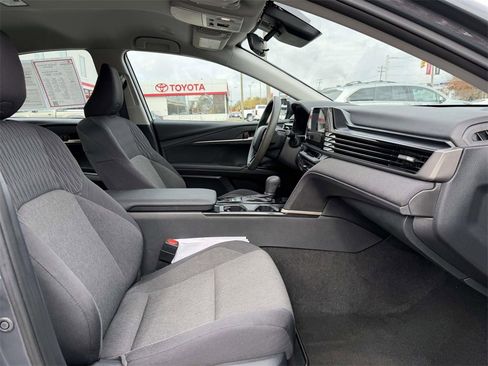 Certified 2025 Toyota Camry LE image 14