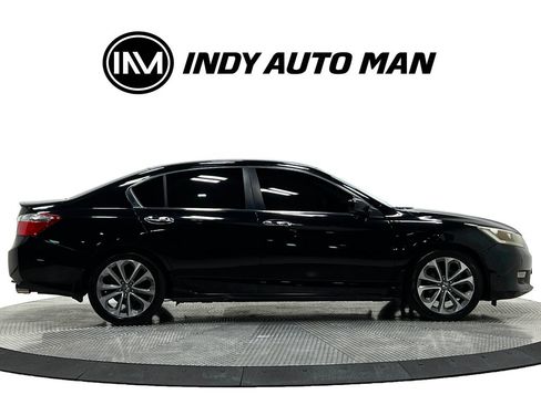 Used 2013 Honda Accord Sport image 3