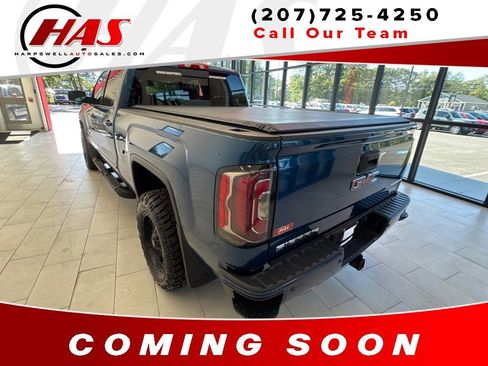 Used 2018 GMC Sierra 1500 SLT image 3