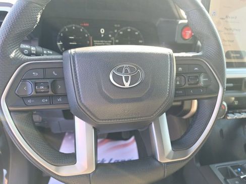 Used 2025 Toyota Tacoma TRD Off-Road image 23