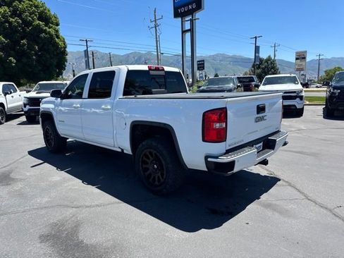 Used 2018 GMC Sierra 1500 SLE w/ Elevation Edition AWD/4WD image 3