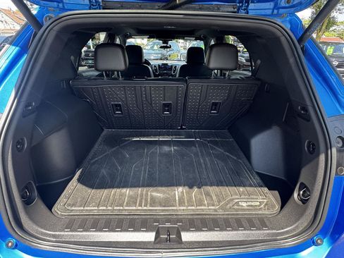 Used 2024 Chevrolet Equinox RS w/ RS Leather Package AWD/4WD image 12
