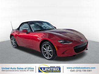 Used 2022 MAZDA MX-5 Miata Grand Touring video 1
