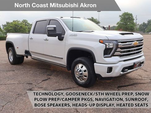 Used 2025 Chevrolet Silverado 3500 High Country w/ Technology Package AWD/4WD image 1