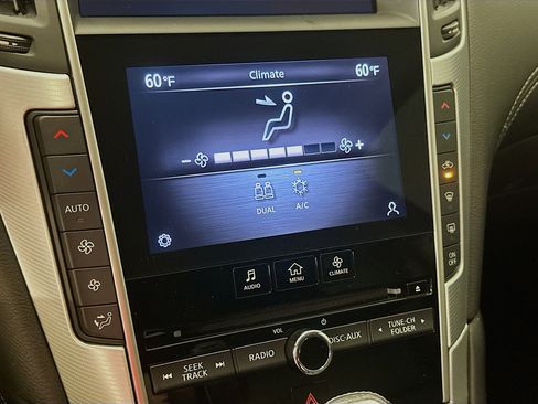 Used 2020 INFINITI Q50 Luxe AWD/4WD image 23