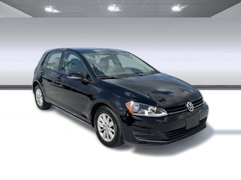 Used 2015 Volkswagen Golf S FWD image 7