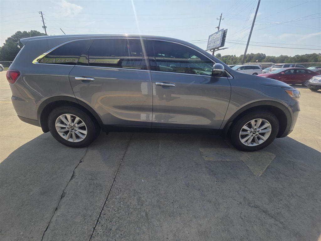 Used 2020 Kia Sorento L FWD image 1