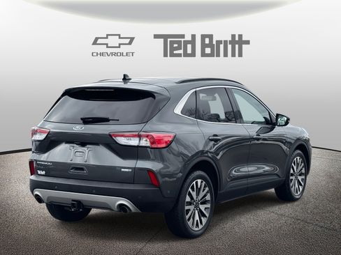 Used 2020 Ford Escape Titanium image 6