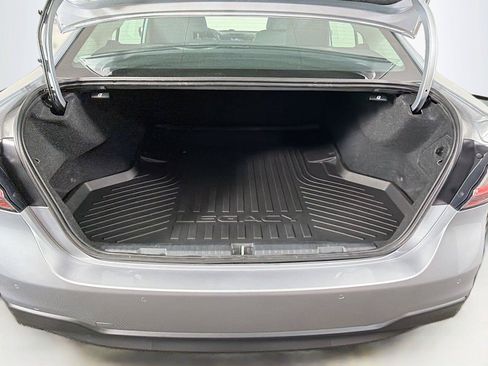 Used 2024 Subaru Legacy Limited AWD/4WD image 14