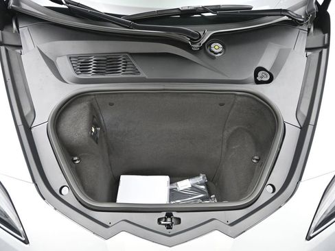 New 2026 Chevrolet Corvette Stingray Preferred Cpe w/ Z51 Performance Package image 10