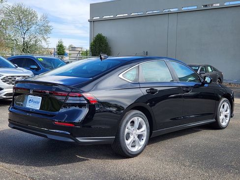New 2026 Honda Accord LX image 7