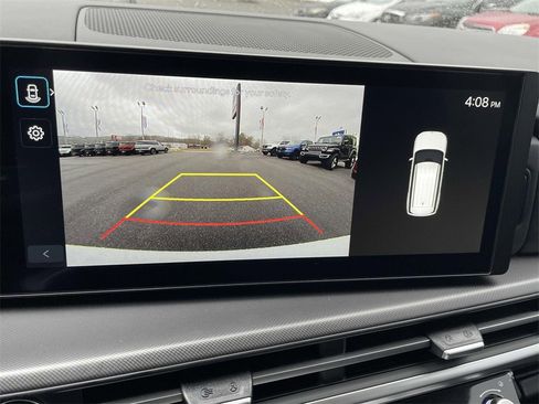 Used 2025 Hyundai Santa Fe SE image 16