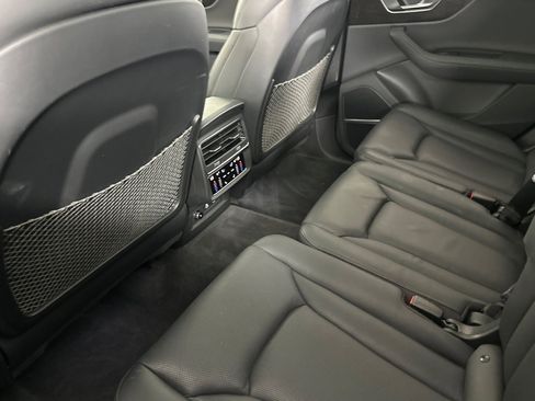 Used 2022 Audi Q7 3.0T Prestige w/ Prestige Package image 11