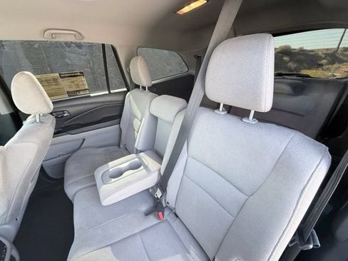 Used 2021 Honda Pilot EX image 26