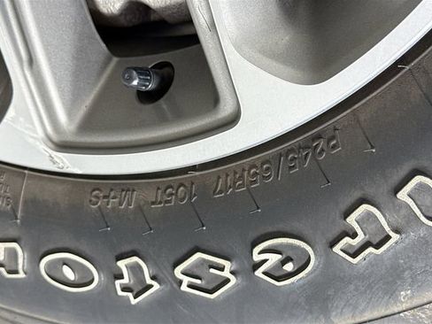 Used 2022 Jeep Cherokee Trailhawk w/ Premium Leather Package image 45