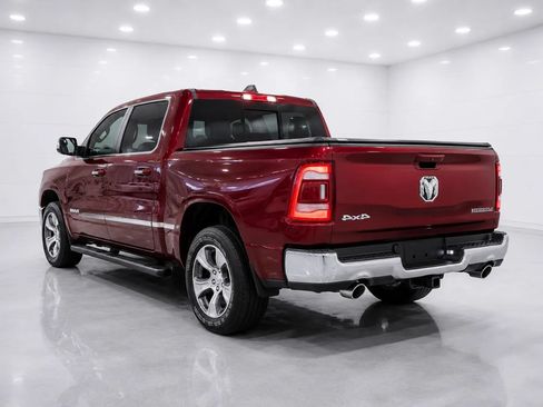 Used 2023 RAM 1500 Laramie AWD/4WD image 3