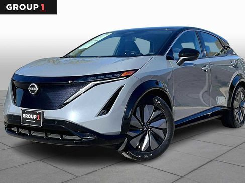 Used 2023 Nissan Ariya FWD image 1
