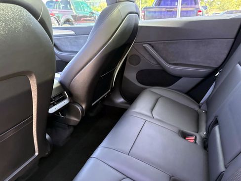 Certified 2023 Mercedes-Benz GLC 300 4MATIC w/ Pinnacle Trim Package image 45