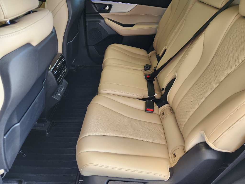Used 2023 Acura MDX w/ Technology Package FWD image 31