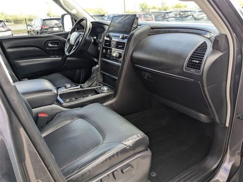 Used 2024 INFINITI QX80 Luxe image 34