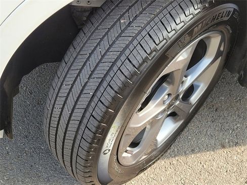 Used 2024 Ford Escape ST-Line w/ Tech Pack #1 image 21