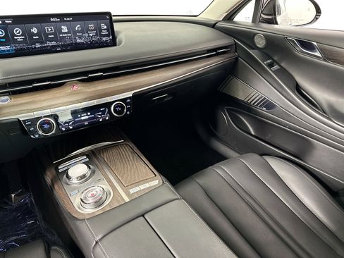 Used 2023 Genesis G80 2.5T w/ Advanced Package image 25