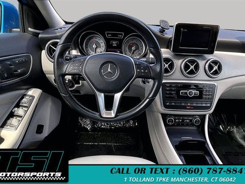 Used 2015 Mercedes-Benz GLA 250 4MATIC image 5