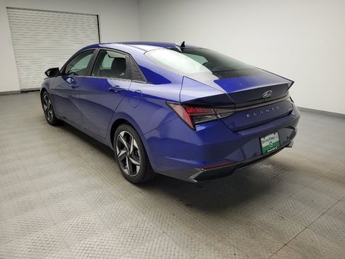 Used 2022 Hyundai Elantra Limited w/ Cargo Package FWD image 5