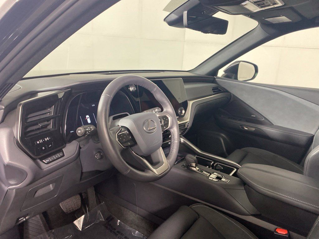 Certified 2026 Lexus TX 350 AWD w/ Technology Package image 12