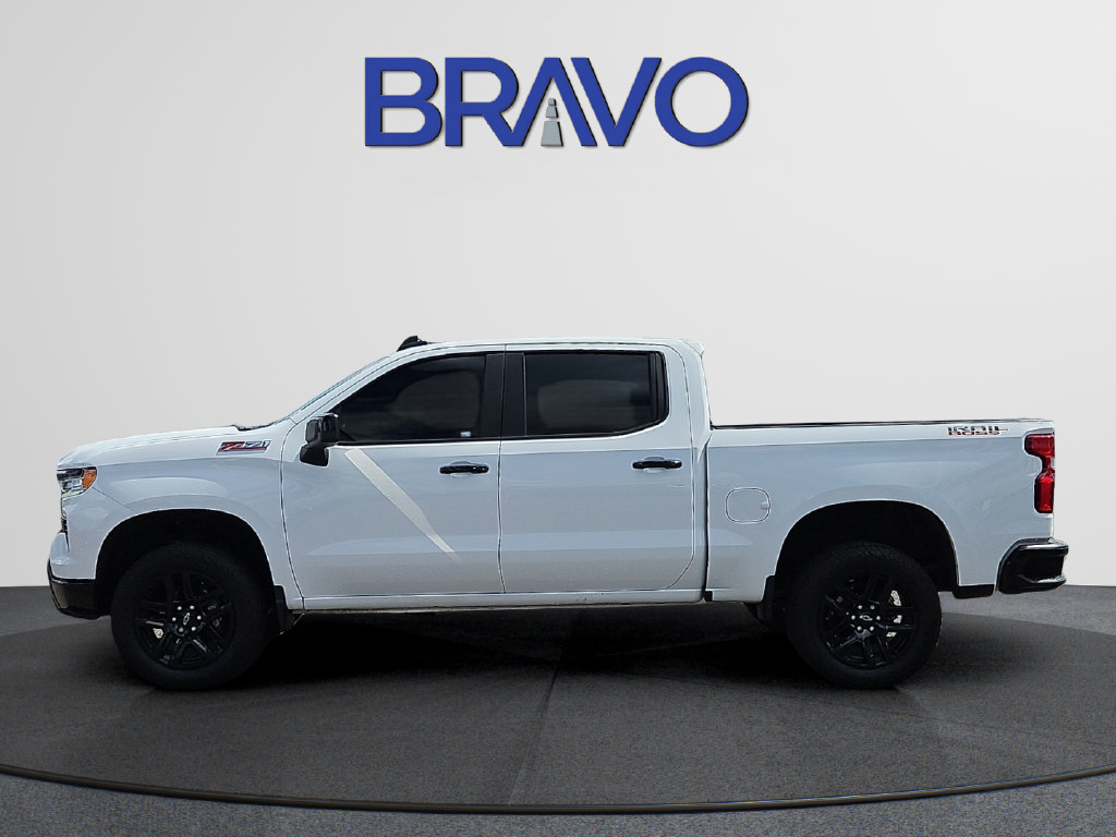 Used 2025 Chevrolet Silverado 1500 LT Trail Boss w/ Protection Package AWD/4WD image 2