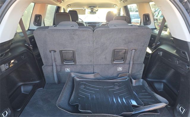 Used 2024 Jeep Grand Cherokee L Laredo w/ Luxury Tech Group I AWD/4WD image 17