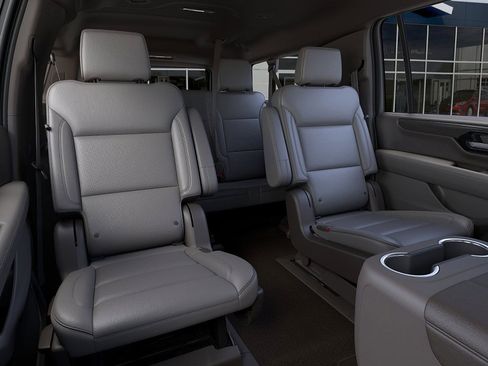 New 2026 GMC Yukon XL Elevation image 17