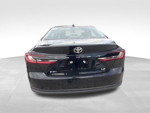 Used 2026 Toyota Camry LE FWD image 5